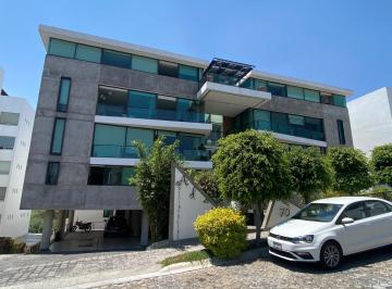 Departamento · 204m² · 2 Recámaras · 2 Estacionamientos · Departamento en Venta Junto a Sonata. Amueblado! Parque Veneto.