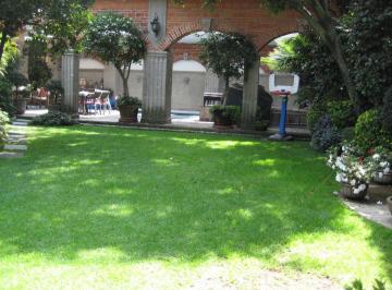 Casa · 1000m² · 4 Recámaras · 8 Estacionamientos · Casa - Miguel Hidalgo
