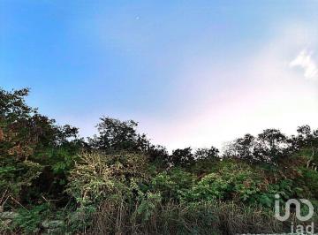 Terreno / Lote · 2100m² · Terreno en Venta en Mérida en Misne Balam, Yucatán