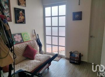 Casa · 179m² · 3 Recámaras · 2 Estacionamientos · Casa en Venta en Pedregal de Schoenstatt, Corregida, Querétaro