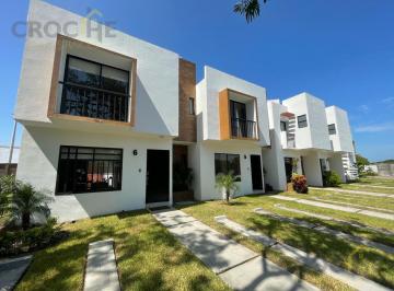 Casa · 97m² · 3 Recámaras · Casa en Venta en Veracruz a un Costado del Aeropuerto