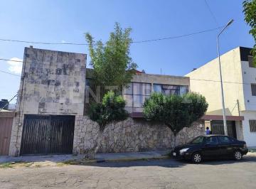 Casa · 534m² · 5 Recámaras · 5 Estacionamientos · Casa en Venta 5 Recámaras en América Norte