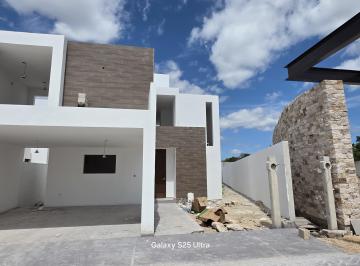 Casa en condominio de 4 habitaciones, Mérida · Casas en Venta en Privada Temozon Diferentes Modelos