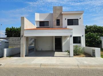 Casa de 3 habitaciones, Mazatlán · Casa en La Marina con Rec en Planta Baja,, Paraiso Marina en Mazatlán!