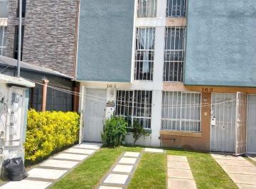 Casa · 95m² · 4 Recámaras · 1 Estacionamiento · Casa en Venta en Los Héroes Tecamac (Sección 6)