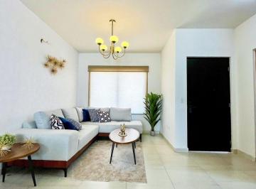 faaa0d31dec17f2e4d0f1dff979d2590fc2aa88f7815038c542013117c43ddf6 · Casa en Venta en Residencial
