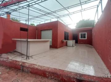 Casa de 2 habitaciones, Mérida · Casa en Av, de 1 Nivel, Ideal Para Negocio o Bodega.