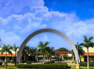 Casa en condominio de 3 habitaciones, Puerto Vallarta · Casa Entre Rios Fluvia Vallarta en Renta con Paneles Solares.