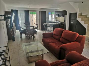 Casa de 3 habitaciones, León · Casa Totalmente Amueblada en Renta en Fraccionamiento El Dorado