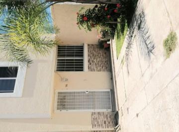 Casa de 2 habitaciones, Zapopan · Hermosa Casa con Amplios Espacios