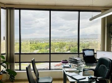 Oficina · 64m² · Oficina en Renta en Torre Plaza Bosques, Aguascalientes