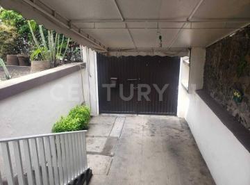 Casa · 221m² · 3 Recámaras · 1 Estacionamiento · Casa Sola en un Nivel Colonia Jacarandas Cuernavaca