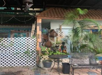 Edificio · 495m² · 8 Recámaras · Hostal en Venta, Cancún Centro, Supermanzana 22