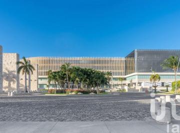 Oficina · 600m² · 5 Recámaras · 19 Estacionamientos · Oficina en Renta en Puerto Cancún
