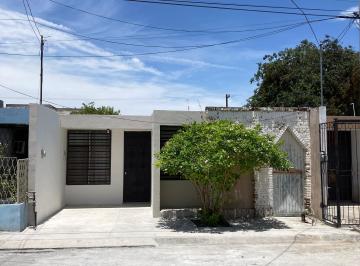Casa de 2 habitaciones, San Nicolás de los Garza · Recién Remodelada Casa de Una Planta