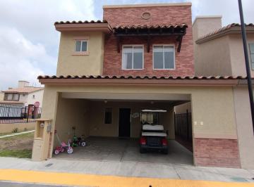 Casa · 158m² · 3 Recámaras · 2 Estacionamientos · Casa en Venta en Pachuca de Soto, Hidalgo