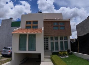 Casa de 4 habitaciones, Pachuca · Venta Casa 4 Rec Zona Plateada Pachuca