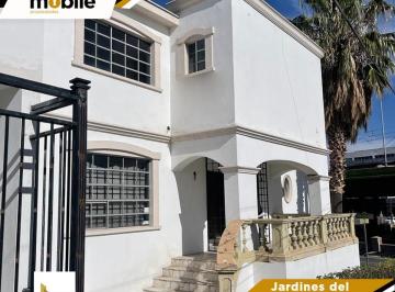 Casa de 4 habitaciones, Chihuahua · Casa en Venta en Calle Guadalupe con Recamara en Planta Baja