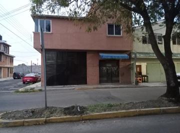 Casa de 3 habitaciones, Morelia · Casa Amplia Para Negocio Taller Bodega Salon de Fiestas 271 Contruccion