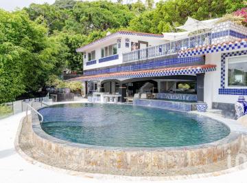 Casa · 346m² · 3 Recámaras · 2 Estacionamientos · Casa en Renta en Brisas Diamante, Acapulco, Gro.