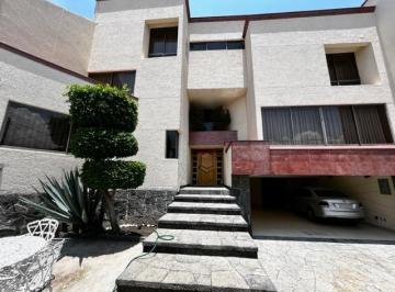 Casa de 4 habitaciones, Coyoacán · Casa en Venta en Ampliación Pedregal, Junto a Perisur
