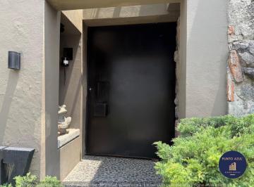 Casa de 4 habitaciones, Alvaro Obregón · Imponente Residencia en Paseo de Las Lomas