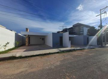 Casa de 2 habitaciones, Mérida · En Renta Casa de Una Planta con Amplio Jardín en Temozón Norte