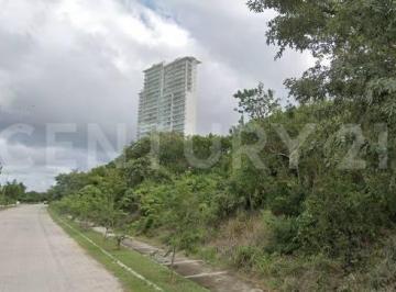 Terreno / Lote · 6677m² · Terreno Comercial en Venta en Altabrisa, Mérida, Yucatán