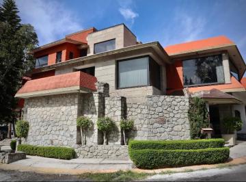 Casa de 3 habitaciones, Naucalpan de Juárez · Casa en Renta en Paseos del Bosque, Naucalpan