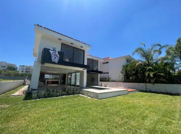 Casa de 4 habitaciones, Emiliano Zapata · Casa en Venta en Fraccionamiento en Paraíso Country