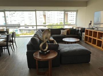 Departamento · 240m² · 3 Recámaras · 3 Estacionamientos · Precioso Departamento en Venta con Gran Vista