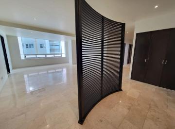 Departamento · 230m² · 3 Recámaras · 2 Estacionamientos · Departamento en Hacienda del Ciervo