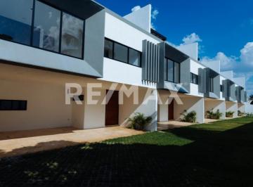 Casa · 247m² · 3 Recámaras · 4 Estacionamientos · Casa Aarcar en Venta de 3 Recamaras en Benito Juárez Nte. Mérida, Yuc. - (4)