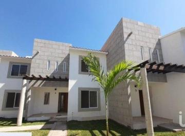 Casa de 3 habitaciones, Cuernavaca · Casa en Condominio de 6 Casas Acapatzingo, Cuernavaca
