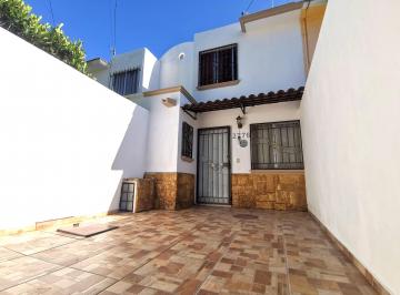 Casa de 2 habitaciones, Zapopan · Renta de Casa en Jardines del Valle Zapopan