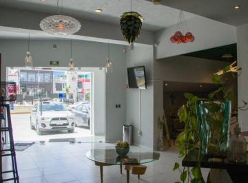 Edificio · 754m² · 4 Estacionamientos · Edificio de Oficinas en Venta. 754 m². Av Huayacan, Cancún, Quintana Roo