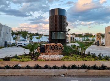 Terreno / Lote · 386m² · Lotes en Venta, Fiora Residencial, en Cholul
