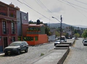 94ed11fe8e2ceaa23451f3b8ccb0fb2622489fac29ded67329a8a4f12e19d40f · En Venta Casa Para Remodelar en San Miguel de Allende: Cerca del Centro