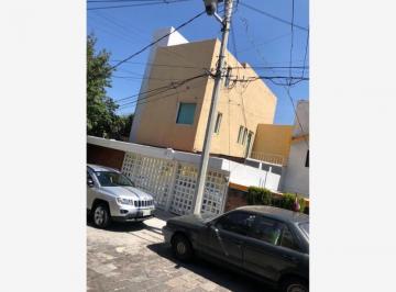 Casa de 4 habitaciones, Atizapán de Zaragoza · Casa en Venta en Lomas de Bellavista