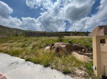 Terreno / Lote · 230m² · Amplio Lote en La Herradura