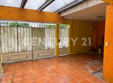Casa · 194m² · 4 Recámaras · 2 Estacionamientos · Casa en Venta Colonia Valle de Aragón 1a. Sección