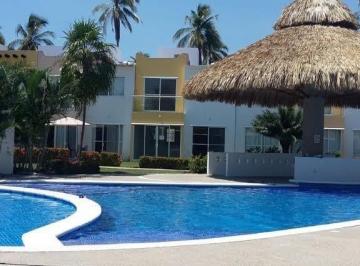 Casa · 124m² · 3 Recámaras · 2 Estacionamientos · Se Vende Casa en La Poza, Acapulco de Juárez, Guerrero.