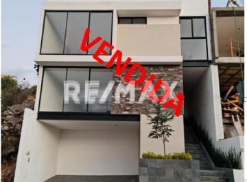 Casa · 256m² · 3 Recámaras · 2 Estacionamientos · Casa en Venta Ceiba Zibata Queretaro Rcv - Ae - (4)