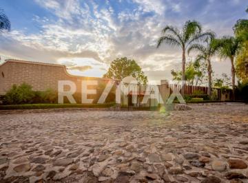 Casa · 545m² · 4 Recámaras · 4 Estacionamientos · Casa en Venta Villas del Mesón Juriquilla Queretaro