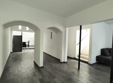 Casa de 4 habitaciones, Cuernavaca · Venta Casa Sola a un Paso Plan de Ayala Ideal Oficina, Clínica, Instituto, Etc