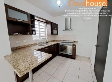 Casa de 3 habitaciones, Santa Catarina · Renta de Casa, Privadas del Poniente