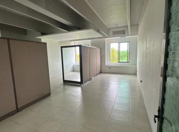 Oficina de 4 habitaciones, Cancún · Oficina en Renta $16,000 de 60 m²