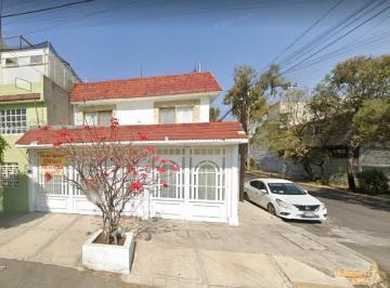Casa de 3 habitaciones, Gustavo A. Madero · ¡Casa en Villa de Aragón 7, Gustavo a Madero, Única en Remate!