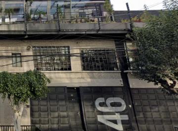 Casa · 260m² · 4 Recámaras · 2 Estacionamientos · Casa en Venta en La Colonia del Valle Centro