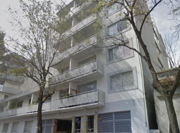 Departamento · 100m² · 2 Recámaras · 2 Estacionamientos · ¡Departamento en Venta en Nuevo Polanco, Gran Remate!